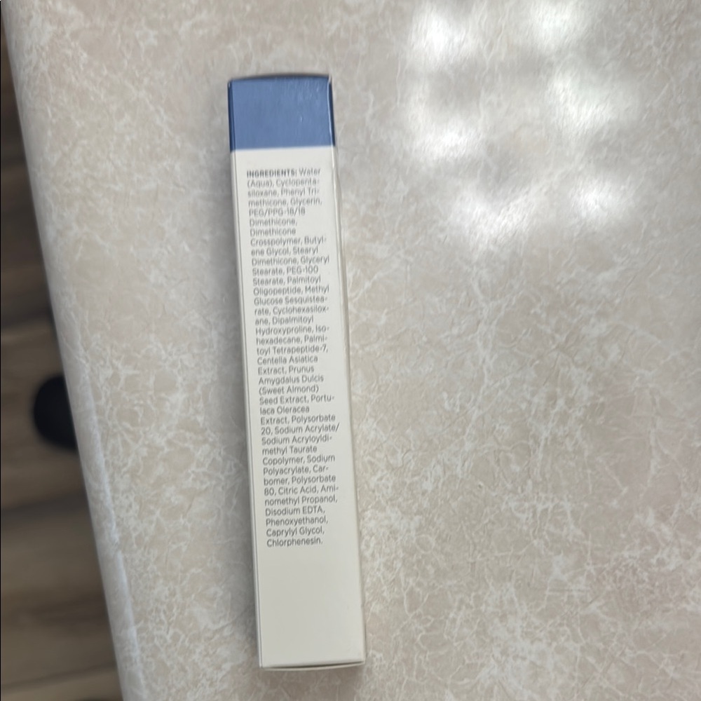 Nu Skin Tru Face Line Corrector - Peptide Refining Gel (White & Blue) - Picture 3 of 3